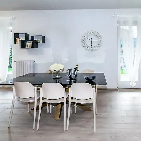 Family With Pool And Amazing Panoramic Penthouse *