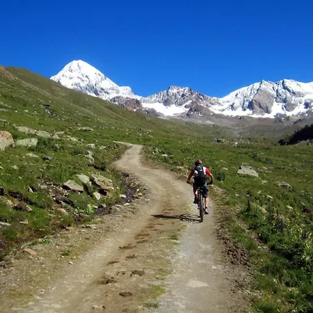 Family With Pool And Amazing Panoramic Penthouse Ferienhaus Colico